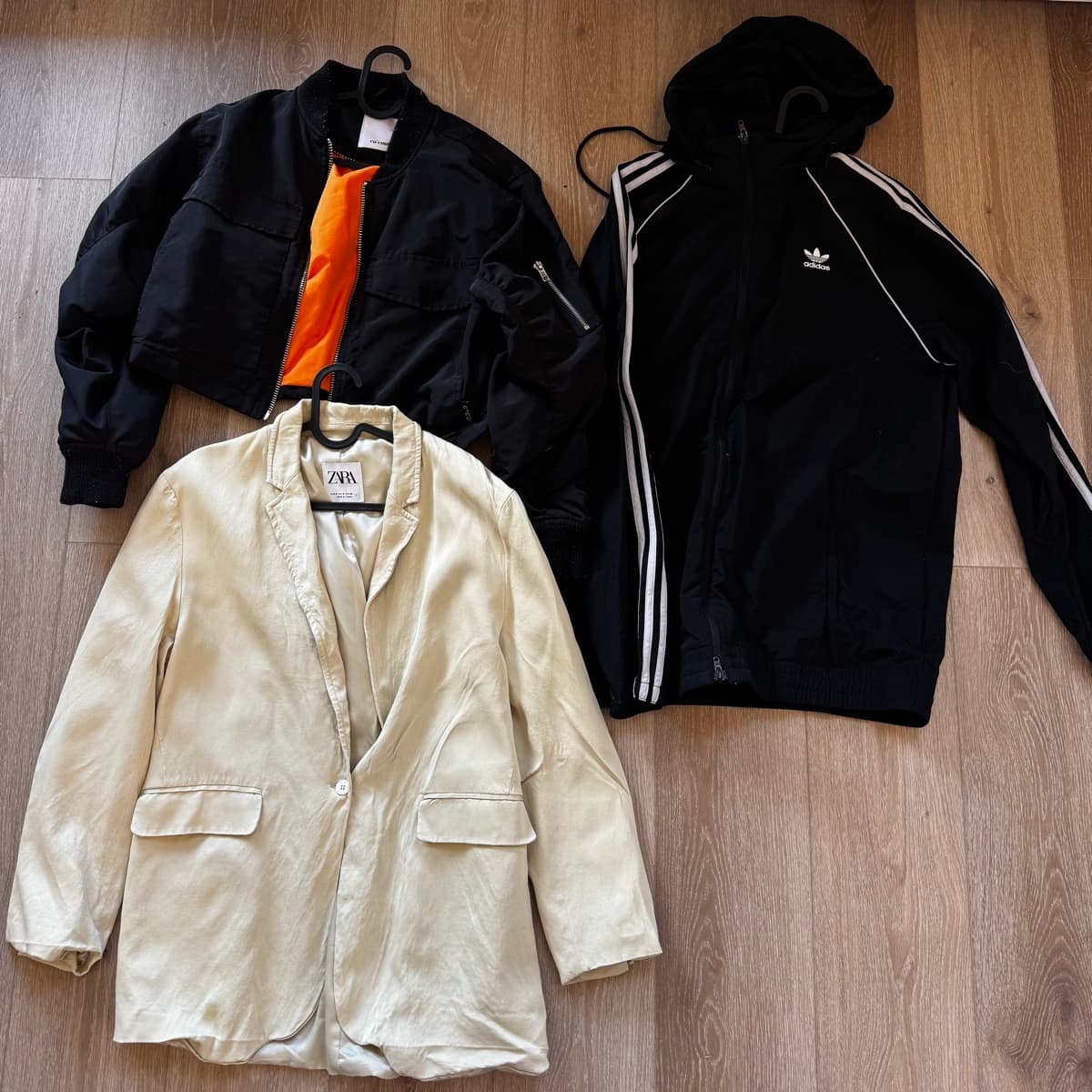 Fatapakki með Adidas og Zara