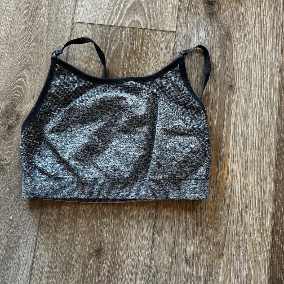 Gymshark íþróttatoppar