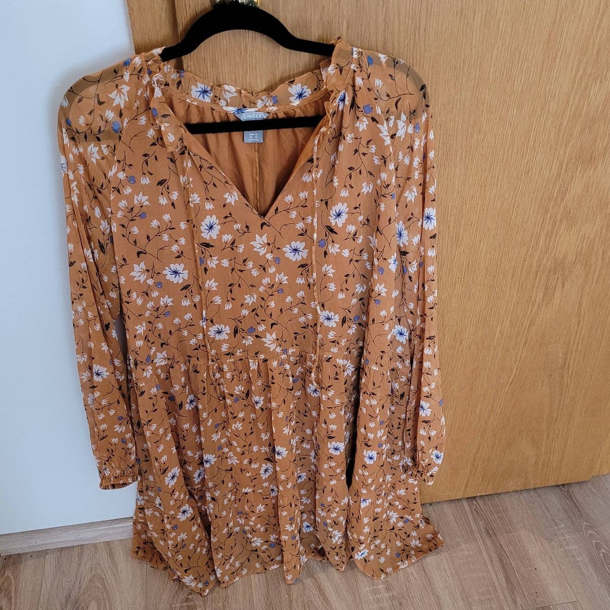 Lindex blómakjóll