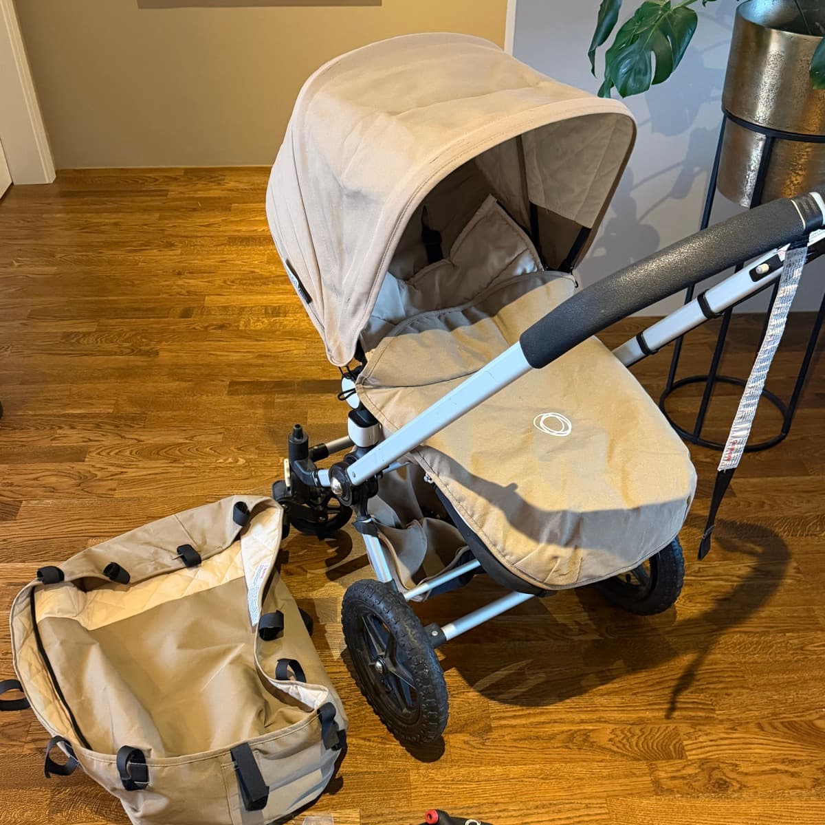 Bugaboo Frog kerra með vagnstykki