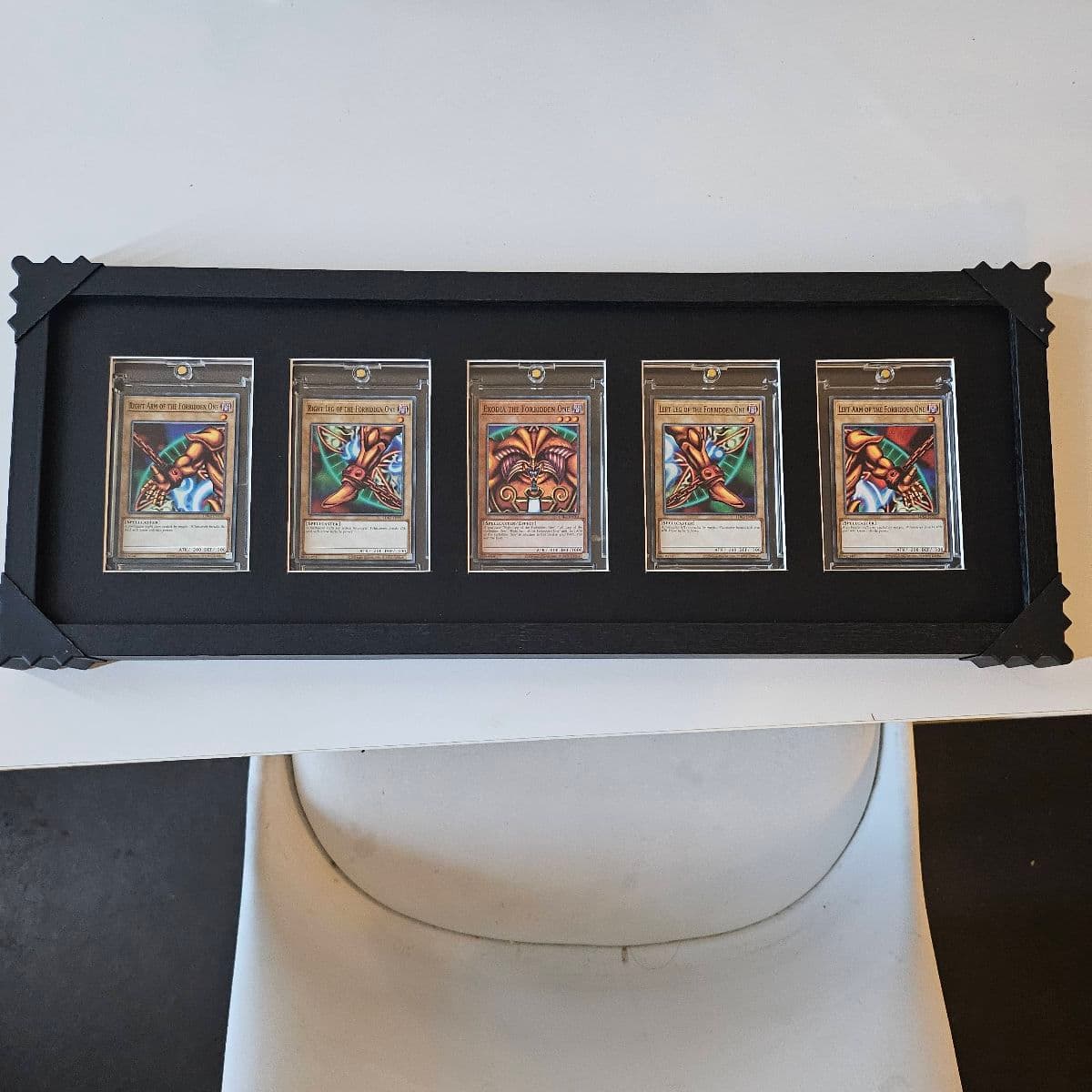 Exodia Yu-Gi-Oh! sett í ramma