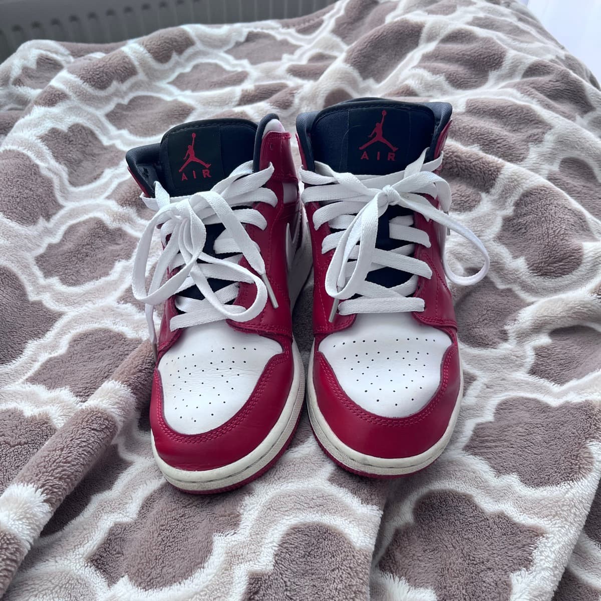 Air Jordan 1 Mid