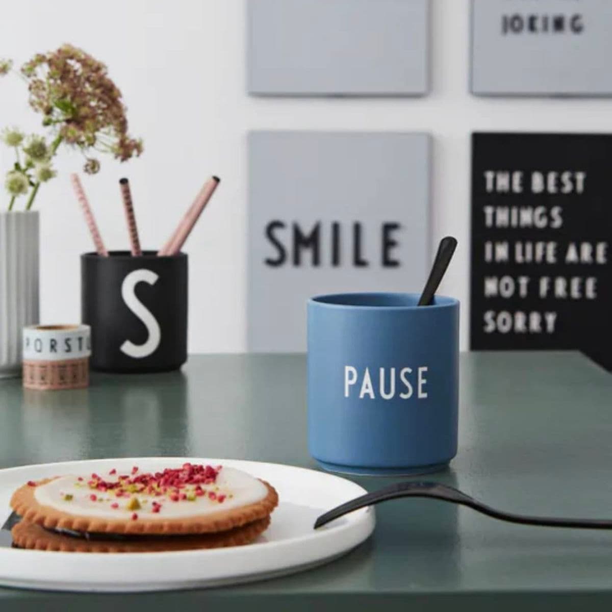 Design Letters bolli PAUSE