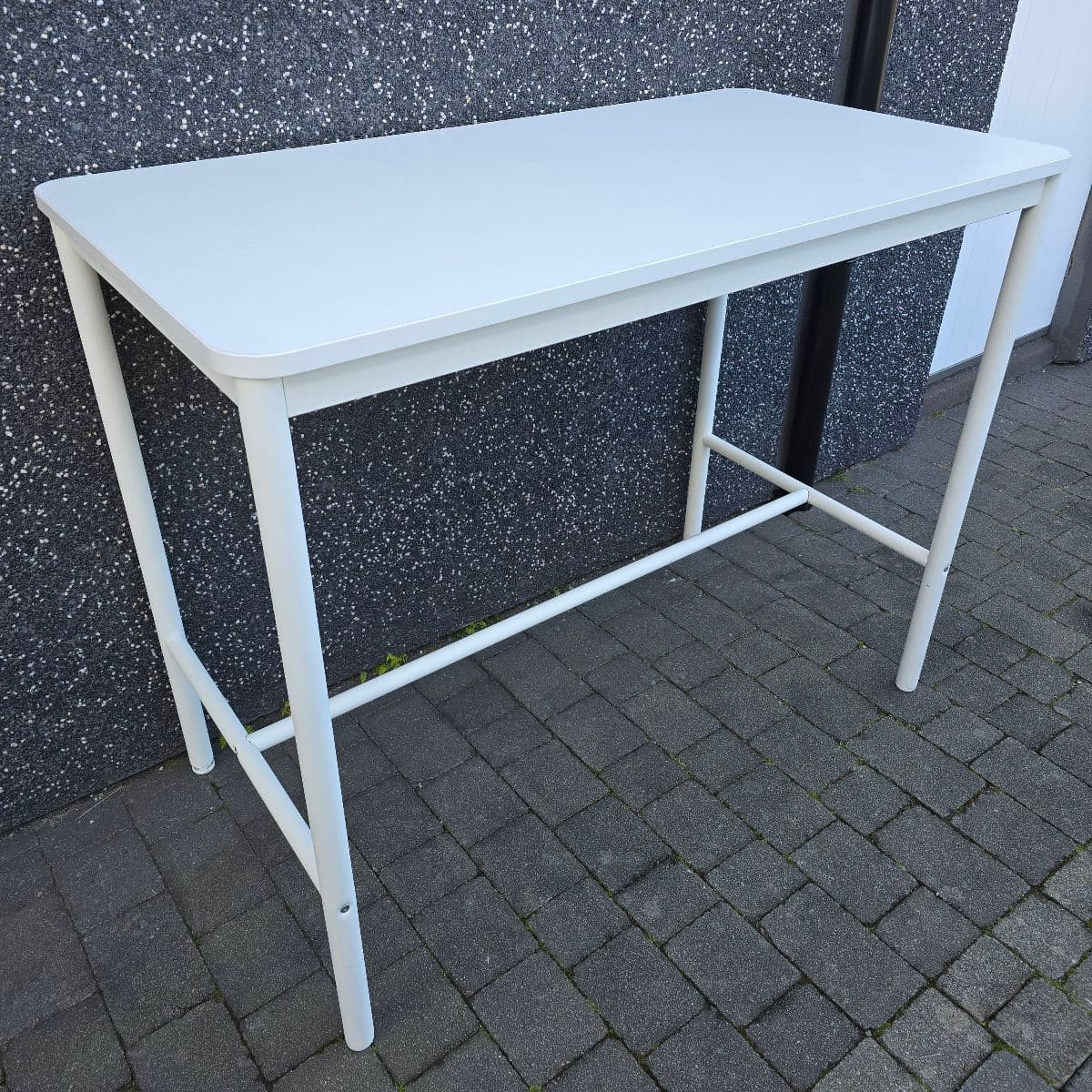Hátt borð frá Ikea