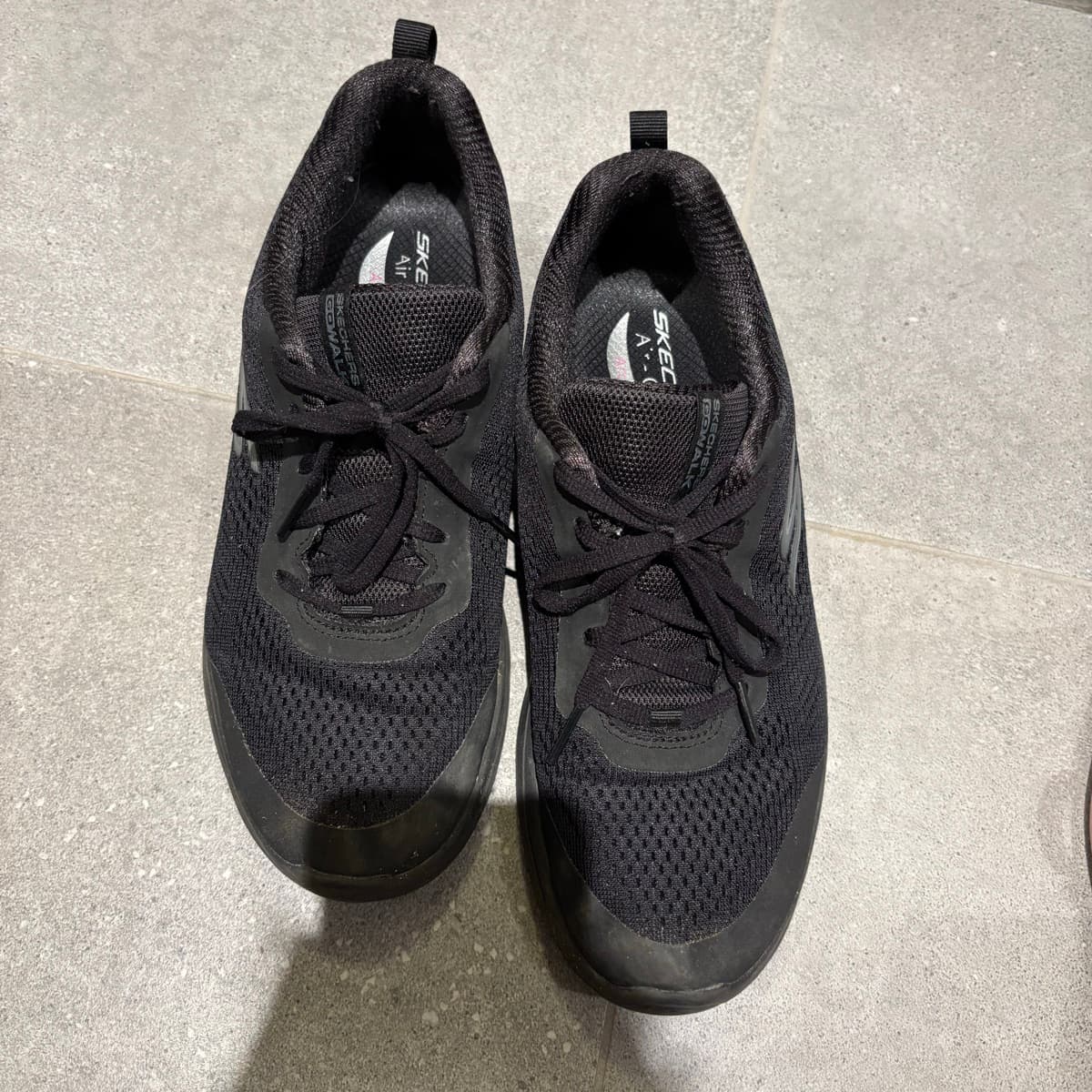 Skechers Arch Fit strigaskór