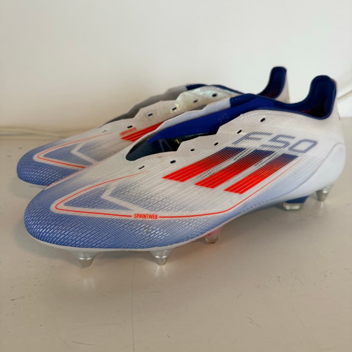 Adidas F50 fótboltaskór