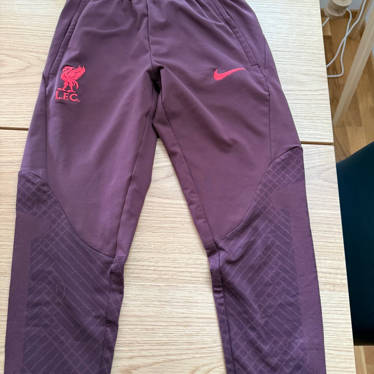 Nike Liverpool FC æfingabuxur