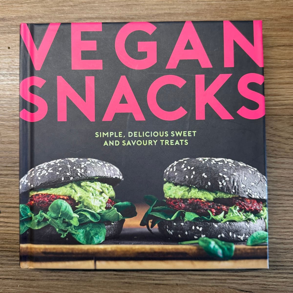 Vegan Snacks matreiðslubók