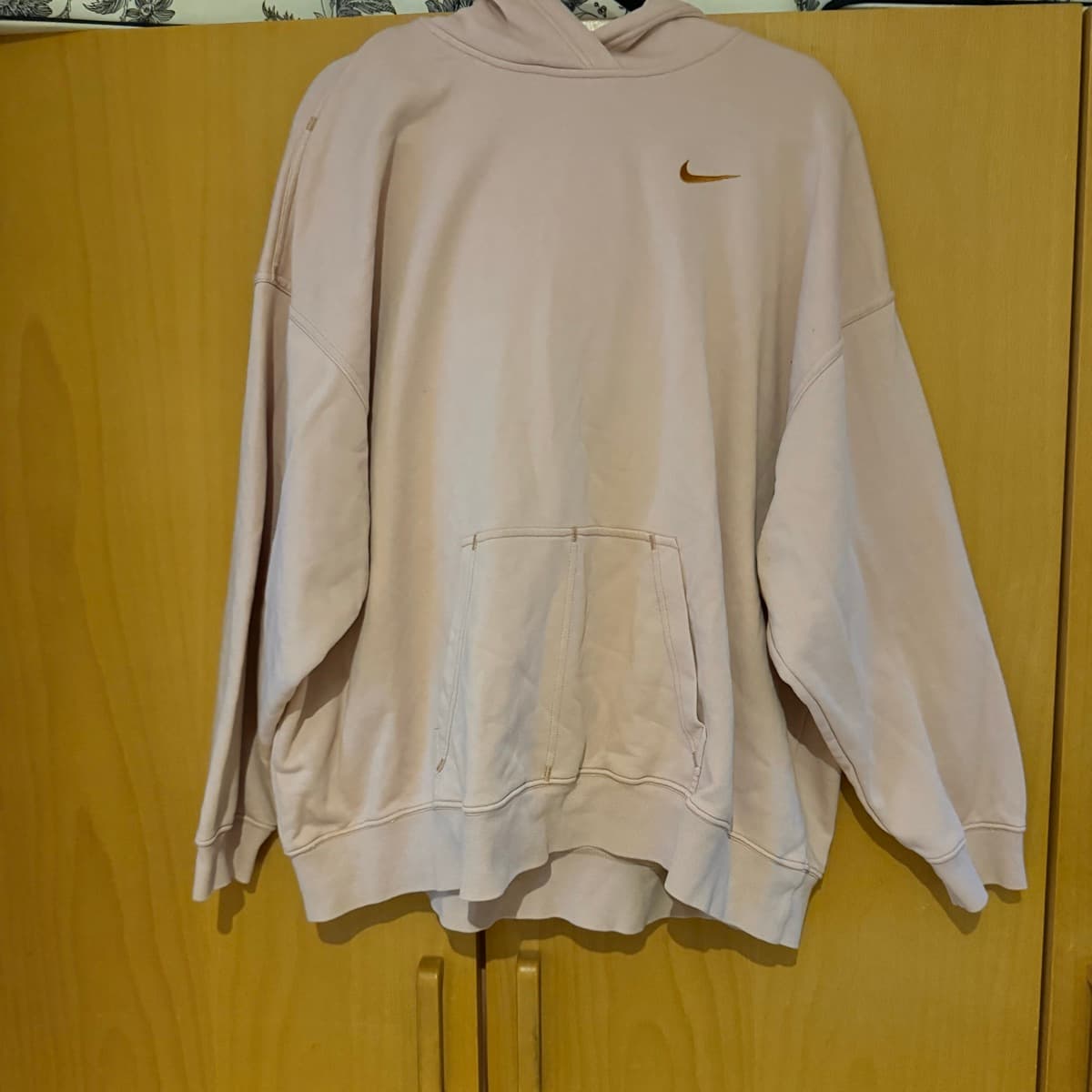 Nike hettupeysa
